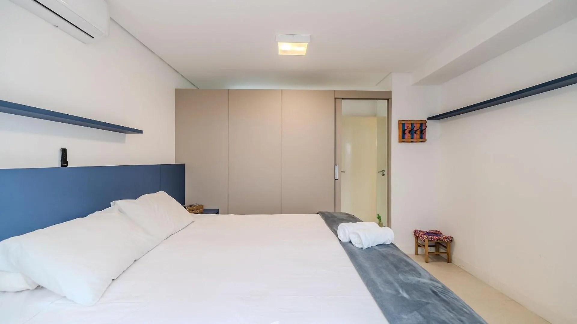 Apartment Lindo Apto C/ Varanda 500M Da Praia Nng0102 Florianopolis Brazil